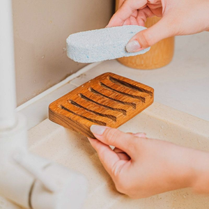 Porte-savon en bois de pin artisanal de style religieux, porte-savon poli pour la maison et l'hôtellerie, pour la décoration de la salle de bain - Product Image 1