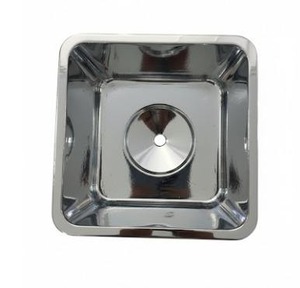 Pieds de stillage carrés en acier robuste, sur mesure, pour tôles, avec embouts de valve empilables et emboutissés - Product Image 1