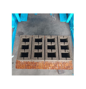 Máquina Automática para Fabricar Bloques de Hormigón, Máquina Multifuncional para Hacer Bloques y Ladrillos de Cemento, Precio en Pakistán 3500 - Product Image 3