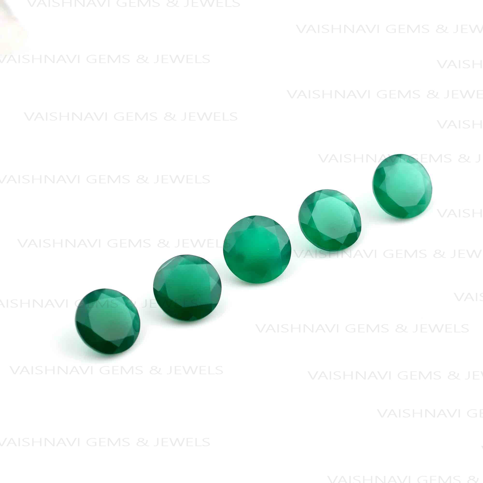 สีเขียว