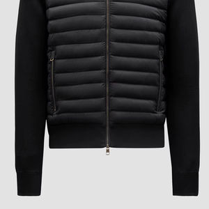 เสื้อแจ็คเก็ตผู้ชายทรงเข้ารูปแบบพัฟเฟอร์ ผ้าควิลท์ น้ำหนักเบา แขนถัก สไตล์ลำลอง ผ้าไนลอนด้านหน้า ผลิตตามสั่งจากโรงงาน สำหรับใส่ในฤดูหนาว - Product Image 3