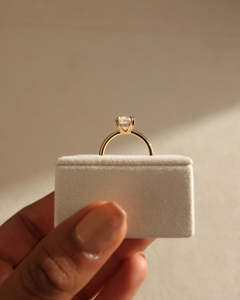 Bague de mariage en or massif pur de haute qualité avec diamant de laboratoire ovale serti griffe, magnifique bijou de luxe, cadeau idéal pour elle - Product Image 3