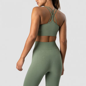 Vente en gros Vêtements de sport grande taille personnalisés pour femmes Soutien-gorge de sport Leggings 2 pièces Ensembles yoga pour femmes pour la gym - Product Image 4