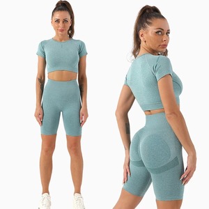 2024 Yoga ensemble femmes vêtements de Sport Fitness costume vêtements d'entraînement Shorts de course à manches courtes haut court tenue de Sport pour femme - Product Image 3
