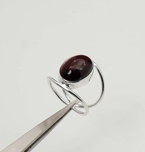 925 argent sterling massif mois de janvier grenat de pierre de naissance avec réglage de lunette forme ovale pierre précieuse double bande anneau - Product Image 4