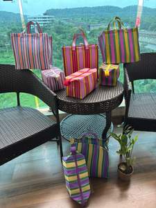 Fantaisie grandes pochettes cosmétiques étui mode recyclé plastique polypropylène Nylon sac pochette ensemble écologique fabriqués à la main sacs - Product Image 5