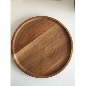 Grande assiette en bois pour les repas en famille et les fêtes, fabriquée à la main et durable - Product Image 1
