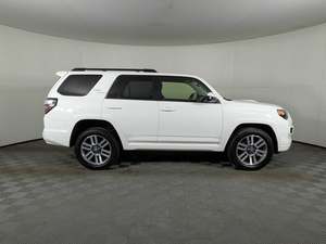 USADO LHD/RHD 2024 TO YO TA 4RUNNER TRD SPORT 4WD - Product Image 3