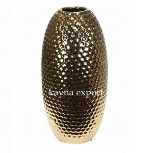 กระถางดอกไม้โลหะเคลือบ PE ความจุ3L เป็นมิตรกับสิ่งแวดล้อมกระถางต้นไม้ตกแต่งสไตล์โมเดิร์นคลาสสิกแฟนซีปรับแต่งสีได้ตามต้องการ - Product Image 3