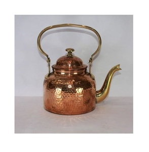 Bouilloire en cuivre antique de qualité supérieure avec un aspect traditionnel utilisée pour la décoration de thé de décoration de cuisine et la décoration de thème culturel - Product Image 4