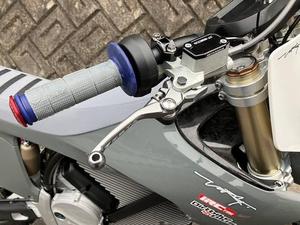 มอเตอร์ไซค์วิบากไฟฟ้า Stark Varg รุ่นใหม่ ดีไซน์ต้นฉบับ คุณภาพสูง ผลิตในอเมริกา รับประกัน 1 ปี พร้อมขับขี่ รับประกันคุณภาพสูง - Product Image 5