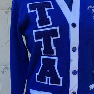 Suéter Cárdigan Personalizado para Fraternidad o Hermandad, Suéter de Mujer, Tejido Acrílico, Mezcla de Algodón, Cárdigan Universitario con Letras Bordadas - Product Image 4