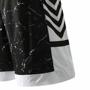 Pantalones Cortos de Hockey sobre Hielo con Diseño Personalizado y Nombre del Equipo OEM - Precio Competitivo, 100% Poliéster, Impermeables - Product Image 3