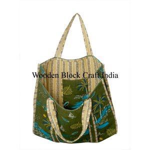 Sac fourre-tout à bandoulière en coton matelassé fait main pour femme, fermeture éclair à motif floral, personnalisable, tous les motifs - Product Image 3