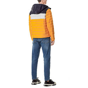 2025 burbuja de alta calidad diseñador poliéster Puffer invierno Oem Logo personalizado hombres chaqueta acolchada de gran tamaño - Product Image 2