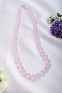 ลูกปัดโรสควอตซ์ธรรมชาติทรงบิดเกลียว สำหรับทำเครื่องประดับชั้นดี - Product Image 2