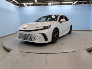 โตโยต้า แคมรี่ XSE FWD ปี 2025 มือสอง สภาพดี - Product Image 3