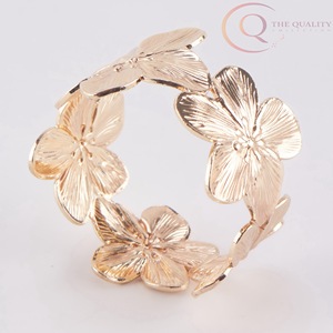 Anneaux de serviette en métal de qualité supérieure pour la décoration de table de mariage, accessoires de salle à manger de luxe écologiques - Product Image 3