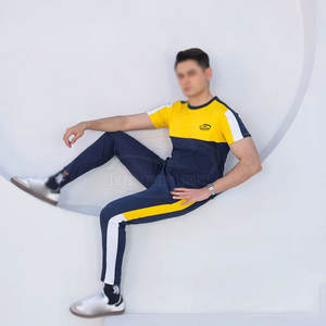 Camisetas de punto para hombre al por mayor uso al aire libre conjunto Diseña tu propio producto conjunto de camisetas de punto para hombre - Product Image 3