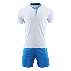 Maillots de football personnalisés haute performance - 100% polyester léger, séchage rapide pour les matchs de tournois et de ligues, OEM - Product Image 6