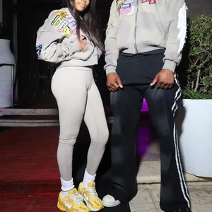 Sweat à capuche zippé en coton de haute qualité avec logo personnalisé imprimé délavé vintage et effet délavé à l'acide pour l'hiver - Product Image 4