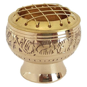 Vente chaude en laiton gravé brûleur d'encens plaine poli à la main dernière conception en laiton en forme de Pot brûleur d'encens à vendre - Product Image 1