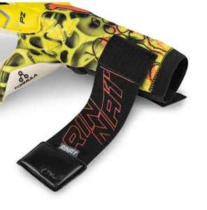 Gants de gardien de but de qualité supérieure Matériau respirant blanc Gants de gardien de but en caoutchouc injecté sur mesure pour une utilisation en extérieur - Product Image 5