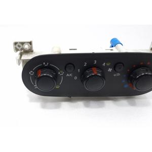 ระบบควบคุมสภาพอากาศโอเปิ้ล วีวาโร ซีรีส์ R9M 452 (14>) - Product Image 5