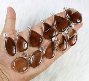 Colgante de piedras preciosas de cuarzo ahumado natural al por mayor, joyería de bisel de calidad increíble para colgantes y dijes de moda al por menor - Product Image 3