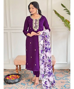 Belle robe de soirée modeste pour les femmes en caftan cousu avec jilbab et vêtements de luxe Dupatta - Product Image 4