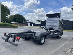 Nuevo /2024 MERCEDES BENZ ATEGO 1223 Camión Volquete con Cámara Trasera de 360°, Capacidad de Carga de 31-40T, Emisión Euro 6, Diésel Dongfeng, Automático - Product Image 4