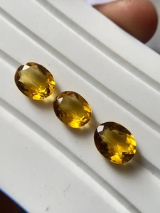 พลอยซิทรินธรรมชาติสีทองเหลืองสดใสทรงรี น้ำหนัก 7-9 กะรัต ขัดเงา/เคลือบน้ำมัน สำหรับทำเครื่องประดับ เดือนพฤศจิกายน - Product Image 2