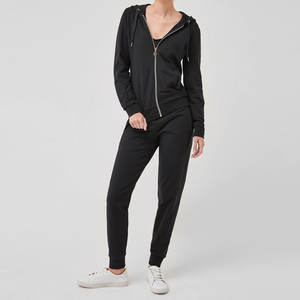 Ensemble tendance personnalisé avec logo 2026/27 pour femmes : Crop top et pantalon deux pièces à manches courtes - Product Image 1