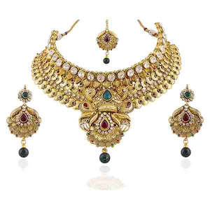 Ensemble de bijoux fins Vivaah Collier ras du cou en pierre plaquée or avec Maang Tikka 2000303 - Product Image 1