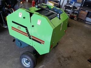 Nouvelle presse à foin ronde en paille Mini presse à foin ronde pour les fermes avec approbation des agriculteurs/Machine agricole Presse à foin ronde pour les fermes - Product Image 2