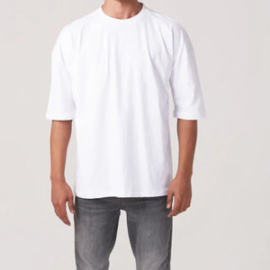 เสื้อยืดโชว์ไหล่สำหรับผู้ชายทรงหลวมลำลองพิมพ์ลายด้วยเลเซอร์ดีไซน์พิเศษออกแบบได้ตามต้องการ - Product Image 2