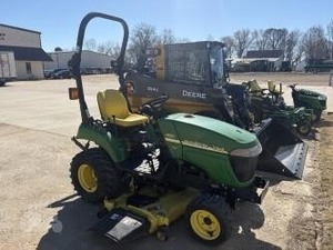 Tracteur à chenilles JOHHN 2007 pour 2305, 21 CV - Product Image 3