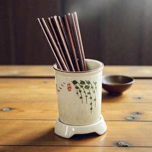 ที่ใส่เครื่องครัวเซรามิกทำมือ |   อุปกรณ์ครัวและโถเก็บช้อน |   ของตกแต่งเคาน์เตอร์ที่หรูหรา - Product Image 3