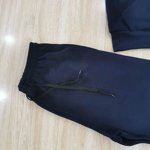 Nouveaux arrivages en gros Ensemble de deux pièces Ensembles de jogging Ensembles de pantalons élastiques pour hommes Survêtement de sport pour hommes à vendre - Product Image 5