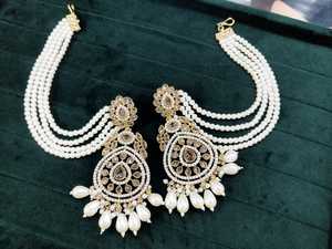 Pendientes de lujo bellamente de calidad premium con hermosa Cadena de orejas y bellamente Tika para mujeres ocasiones especiales - Product Image 3