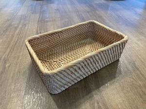 Bandejas de mimbre natural tejidas a mano Bandeja decorativa para servir Organizador de cesta de mimbre rústico - Product Image 3