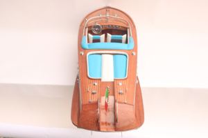 Bateau rapide artisanal modèle RIVA AQUARAMA de Gia Nhien Manufacturer, en métal de haute qualité, faible MOQ, design personnalisé, artisanat en résine Feng Shui - Product Image 5