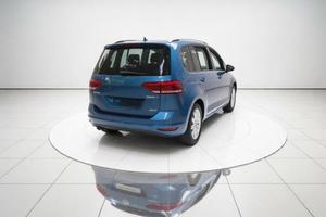 Volkswagen Touran L 2021 280TSI DSG Comfort de 7 Plazas, LHD, MPV Usado en Buen Estado, en Venta - Product Image 5