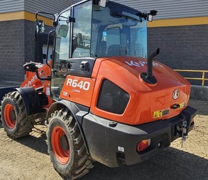 Cargadora de ruedas 2022 Kubota R640: Velocidad de fuerza y control superior - Product Image 1