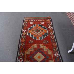 Alfombra Turca de 2.9x11.4 pies, Alfombra Vintage, Alfombra de Lana Roja Naranja Estilo Suroeste - Product Image 4