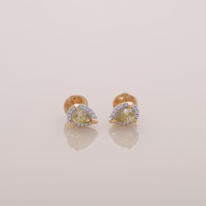 Boucles d'oreilles halo en diamant jaune poire de 0,64 carat avec diamants de 0,14 carat, or jaune, blanc et rose 9K, bijoux fins minimalistes - Product Image 1