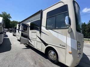 Proveedor Verificado de Autocaravana Usada T-H-O-R Freedom Traveler A32 del 2022 - Product Image 5