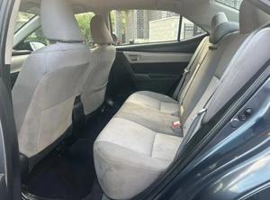 Toyota Corolla LE Plus d'occasion certifiée, année 2015, essence, 1,8 L, traction avant, transmission automatique - Product Image 3