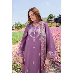 Chemise en tissu lawn brodée GARNET-3PC avec dupatta imprimé en mousseline et pantalon pour le printemps/été - BIC-4861 - Product Image 2
