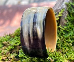 Bracelets de manchette en corne de buffle naturelle Bracelets larges en corne polie pour femmes Bijoux Boho Accessoires de mode - Product Image 2